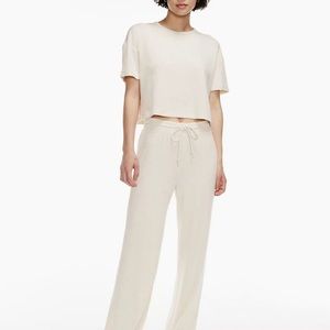 Aritzia Free Lounge Sweatpant
